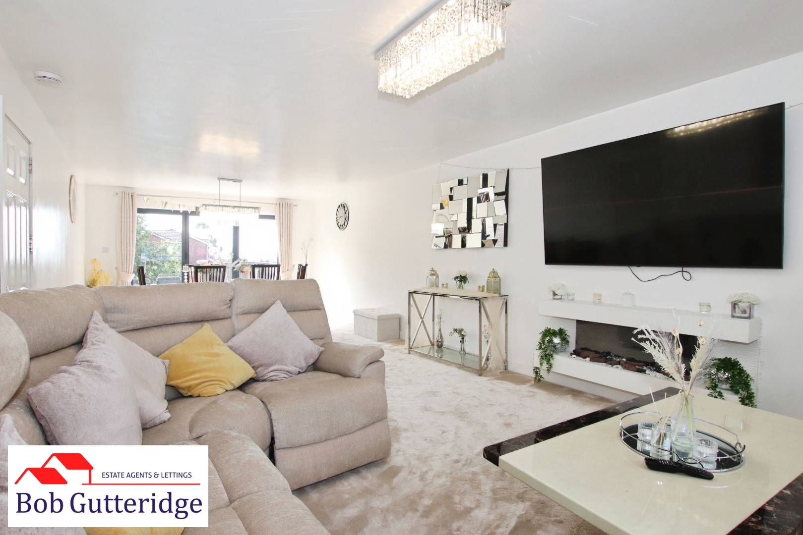 THROUGH LOUNGE / DINING ROOM